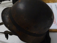 verdreckter Helm