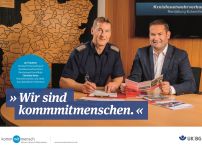 Jan Traulsen (links) im Gespräch mit Christian Heinz (stellv. Geschäftsführer der HFUK Nord, rechts)