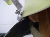Schraub, schraub, schraub ...: Warum Anbauteile an PSA gefährlich werden können
