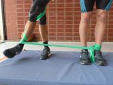 "Online-Sportstunde des Monats": Ausgabe März 2016 erschienen - Schwerpunkt Kräftigung mit Theraband