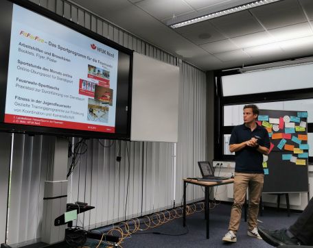 Die HFUK Nord war Mitorganisatorin des Forums und stellte u.a. das Programm FitForFire vor. (Bild: Jürgen Kock/LFV S-H)