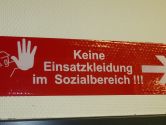 Schwarz-Weiß-Trennung im Feuerwehrhaus: HFUK Nord veröffentlicht Sammlung mit Beispielen aus der Praxis