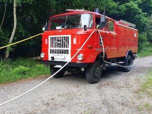 Auch beim "Pump and Roll" sollte das Fahrzeug frei beweglich und Ausstiege frei zugänglich bleiben, um im Gefahrenfall einen sicheren Rückzug vornehmen zu können. (Bild: Ulf Heller / HFUK Nord)