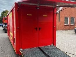 Hygiene im Einsatz: Durchdachte Lösung mit dem Abrollcontainer der FF Großenbrode