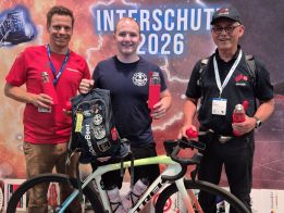 Feuerwehrfitnessaktion "FitQuerBeet": Rucksack kommt auf der INTERSCHUTZ an